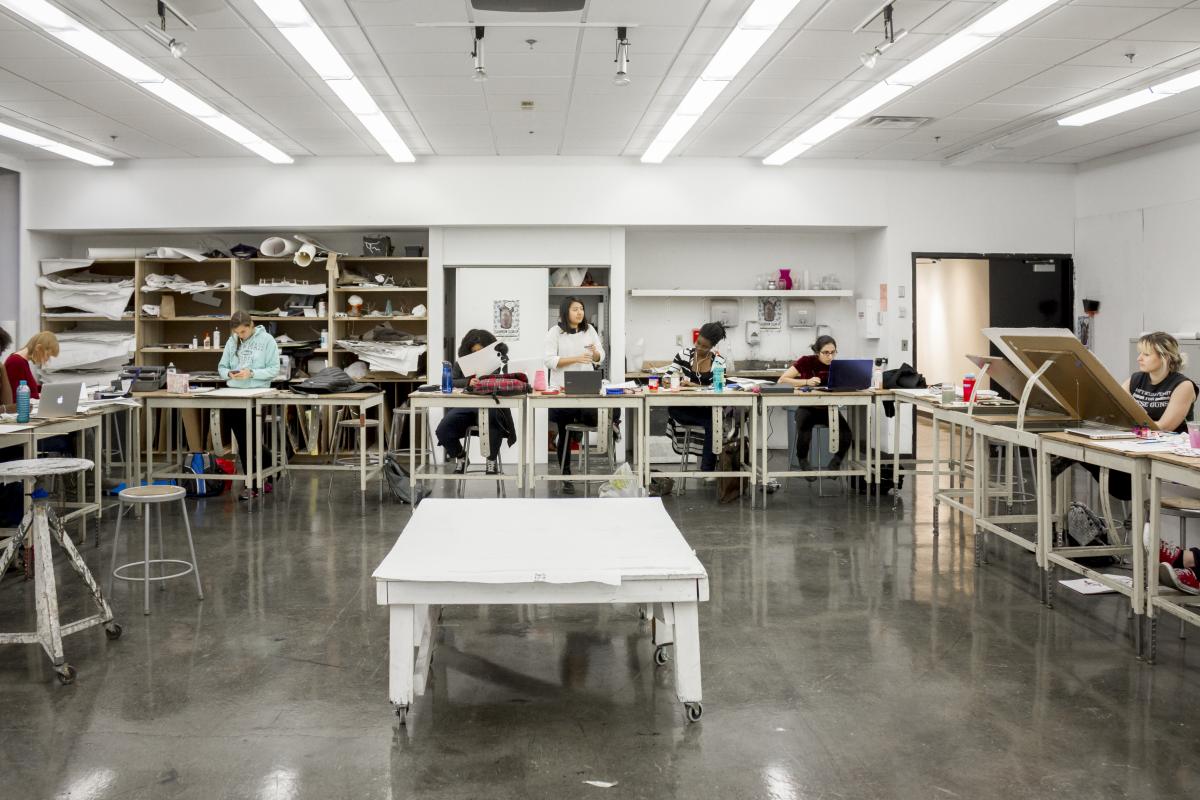 Students in the Drawing and Foundation classroom